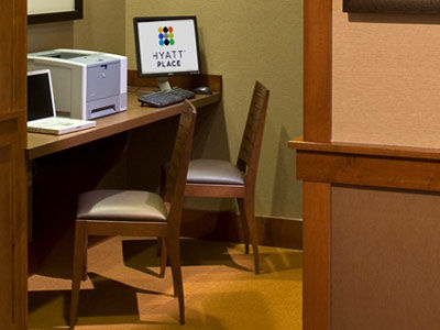 Hyatt Place Dallas North By The Galleria 3*